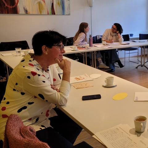 drei Zweierteams in einer Praxisübung