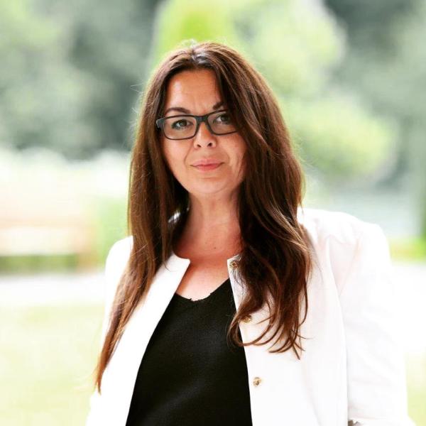 Feray Şahin 
