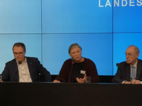 Roland Sing, Ursel Wolfgramm und Bernhard Schneider auf der Landespressekonferenz