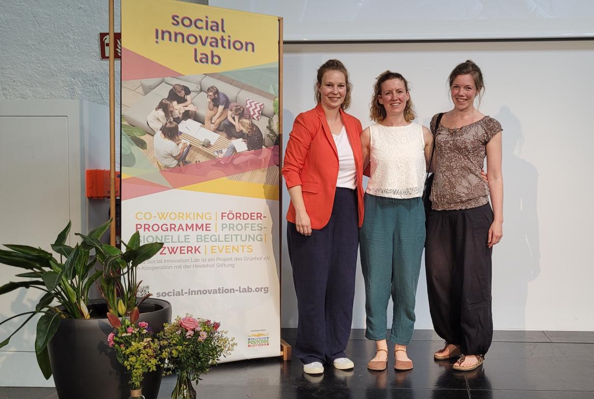 Lara Geiger und Eva Rebholz von pro familia, Annika Beutel, Parit&auml;tischer Regionalverbund S&uuml;dbaden