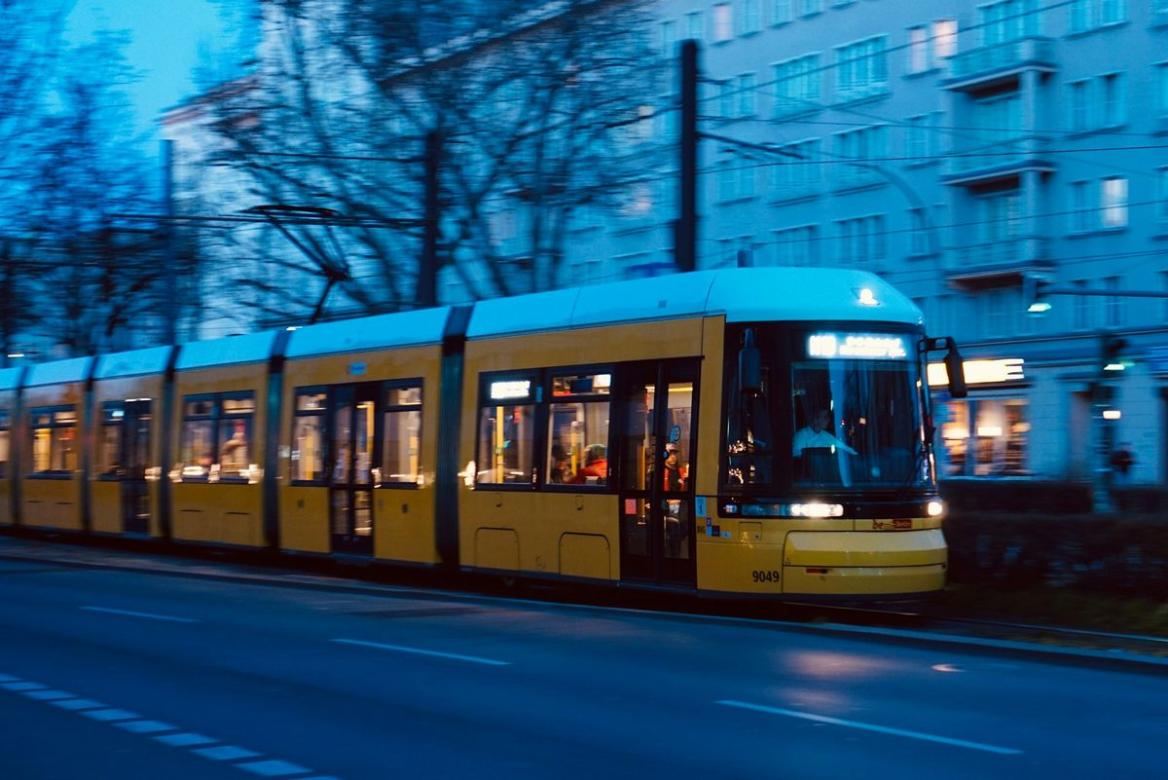 S-Bahn w&auml;hrend der Fahrt